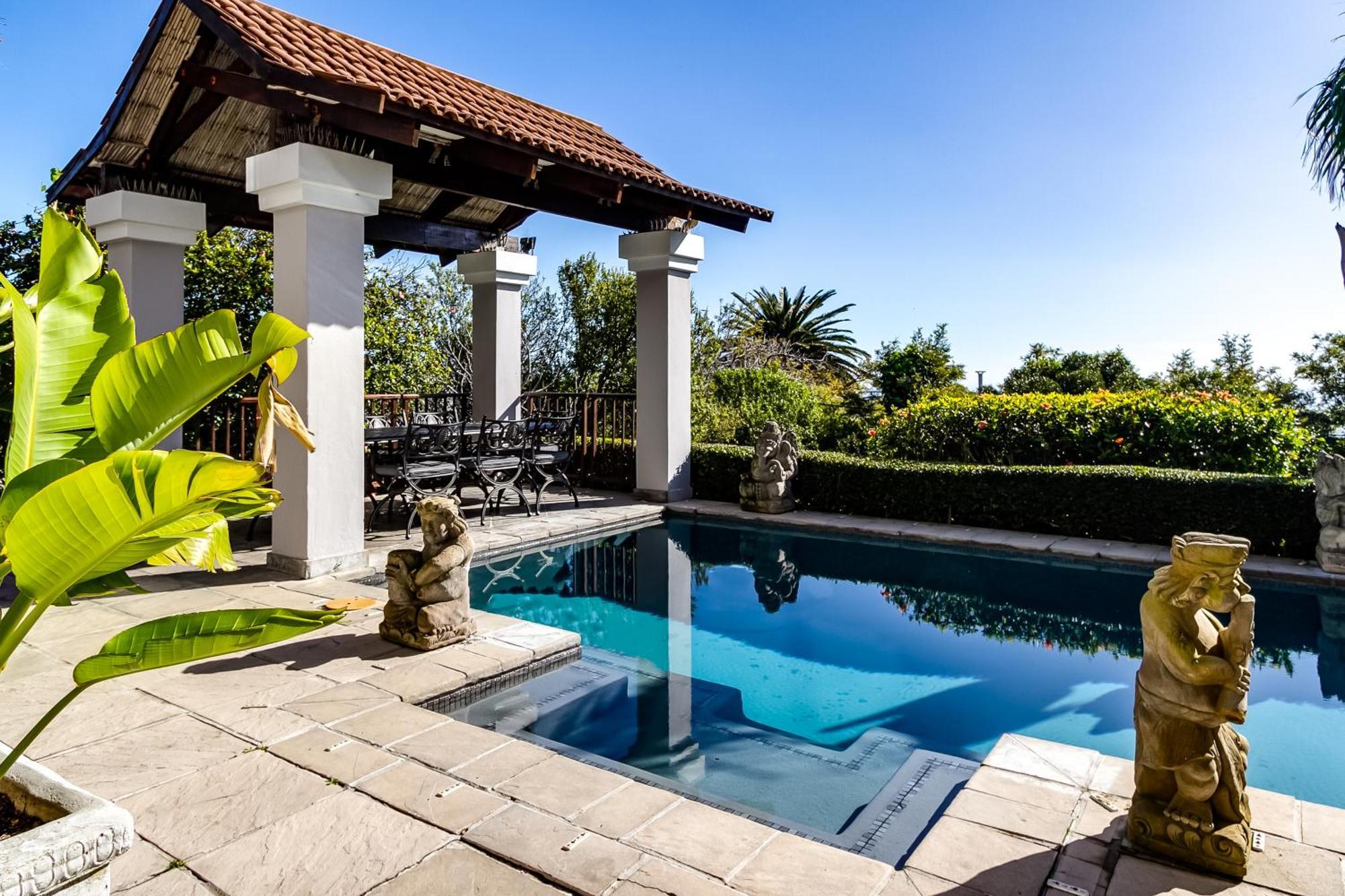 The Cape Bali Ocean View Villa, Camps Bay Villa Cape Town