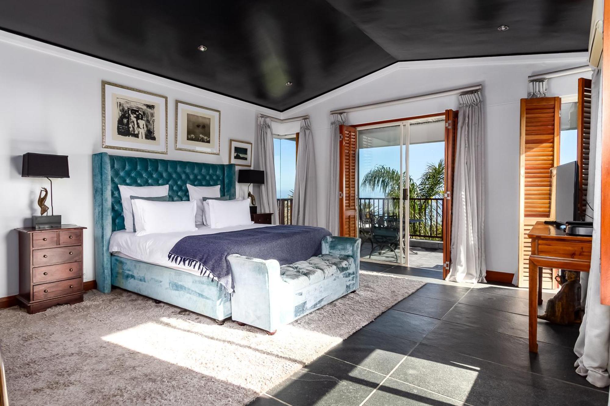 The Cape Bali Ocean View Villa, Camps Bay Villa *