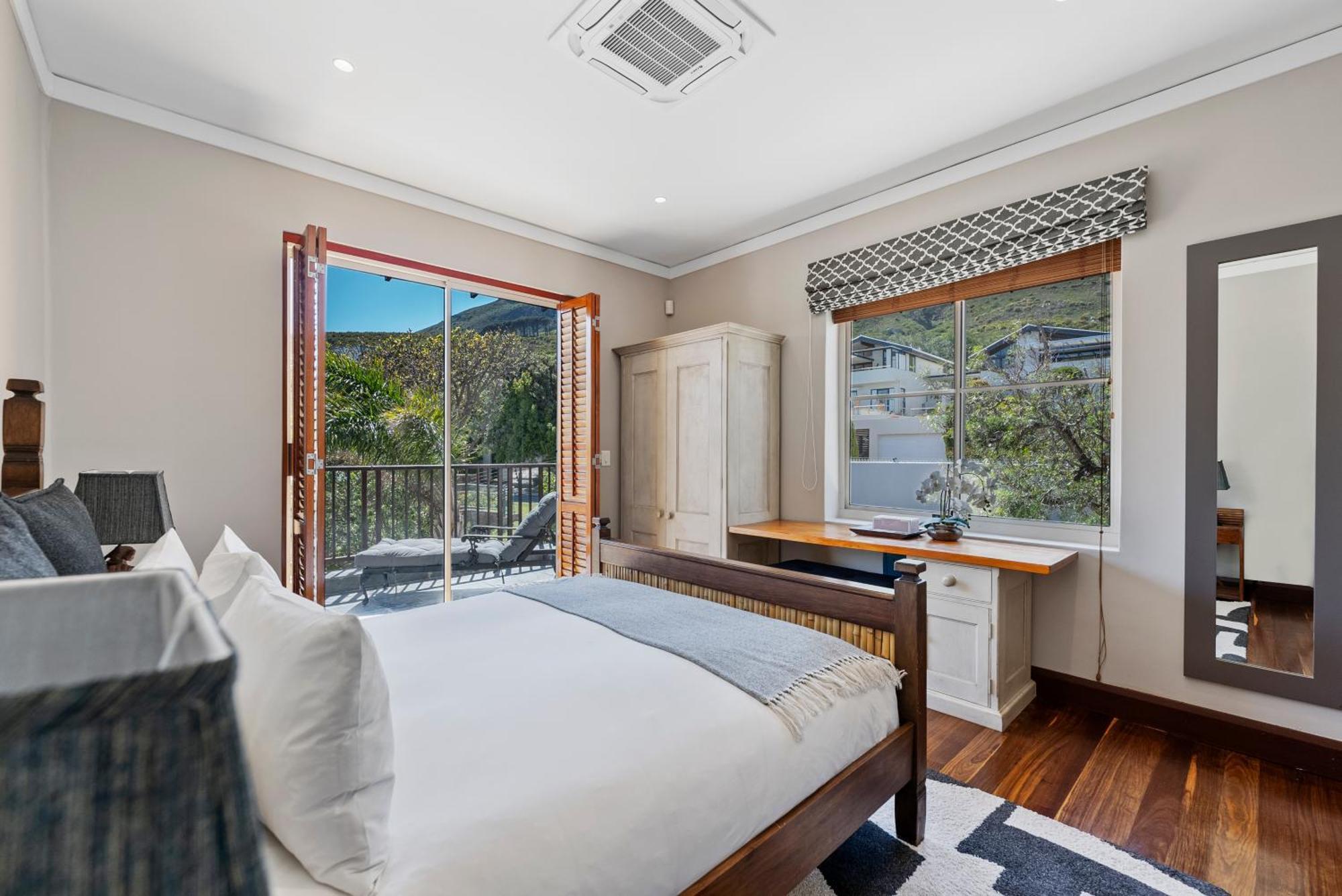 Villa The Cape Bali Ocean View Villa, Camps Bay Cape Town